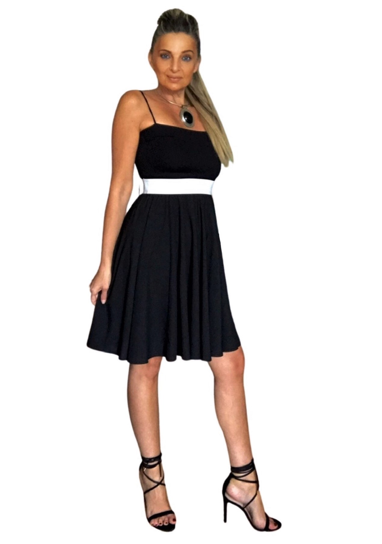 Šaty krátké černé BOROS SK-S-BL01